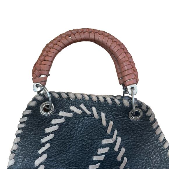 Dora Schabel Handmade One of a Kind Leather Handbag - Picture 4 of 7